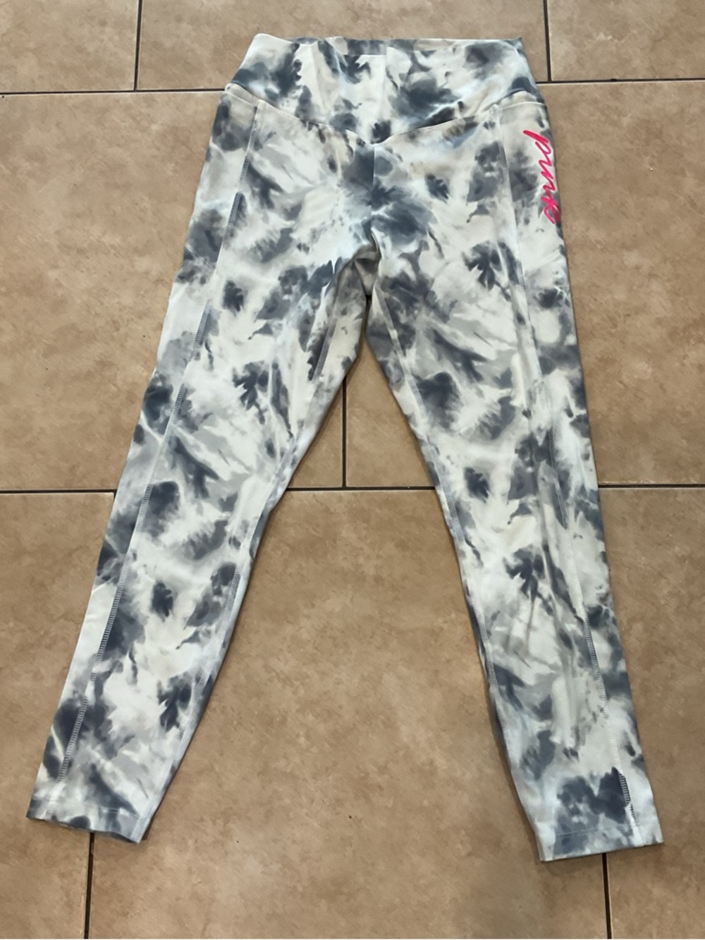Tie-Dye Gray & White Active Leggings PINK